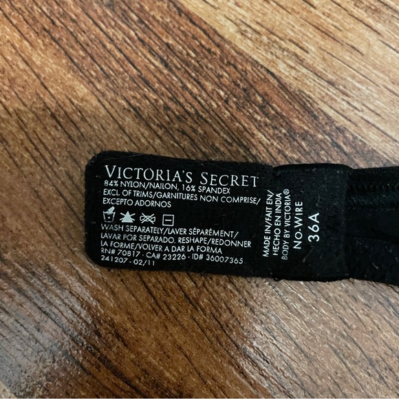 Victoria’s Secret Body by Victoria Wireless Bra - Picture 3 of 3